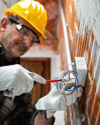Arc Electric certified electricians Lindsay wiring installation